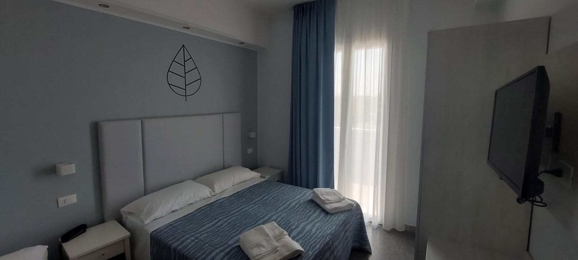 Hotel Caravel Park Rimini Bagian luar foto